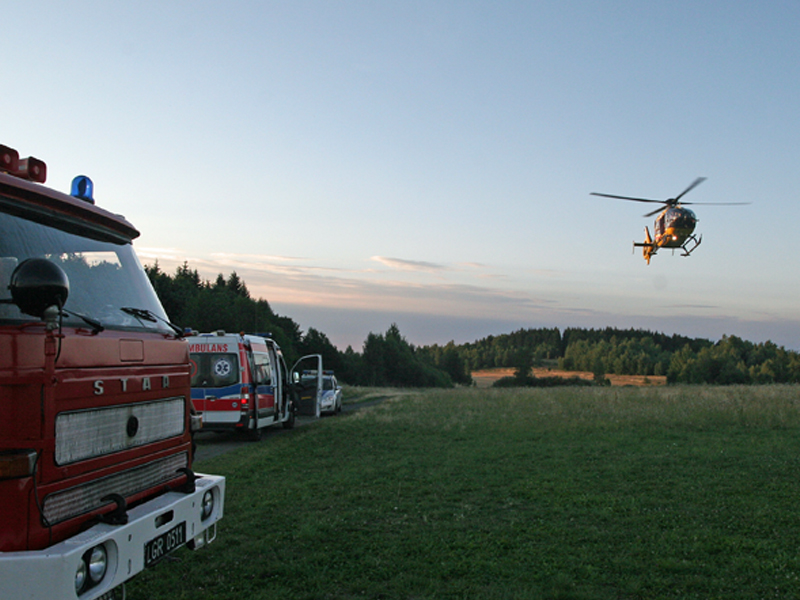 GMINA MĘCINKA. Tragiczny wypadek w Pomocnem (WIDEO)
