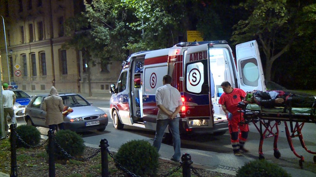 LEGNICA. Wypadki na drogach (WIDEO)