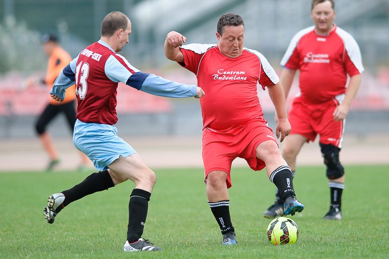 REGION. Korespondencyjny pojedynek Iskry i Błyskawicy