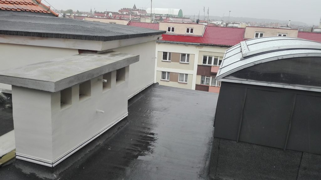 LEGNICA. Politycy walczą o poparcie (WIDEO)