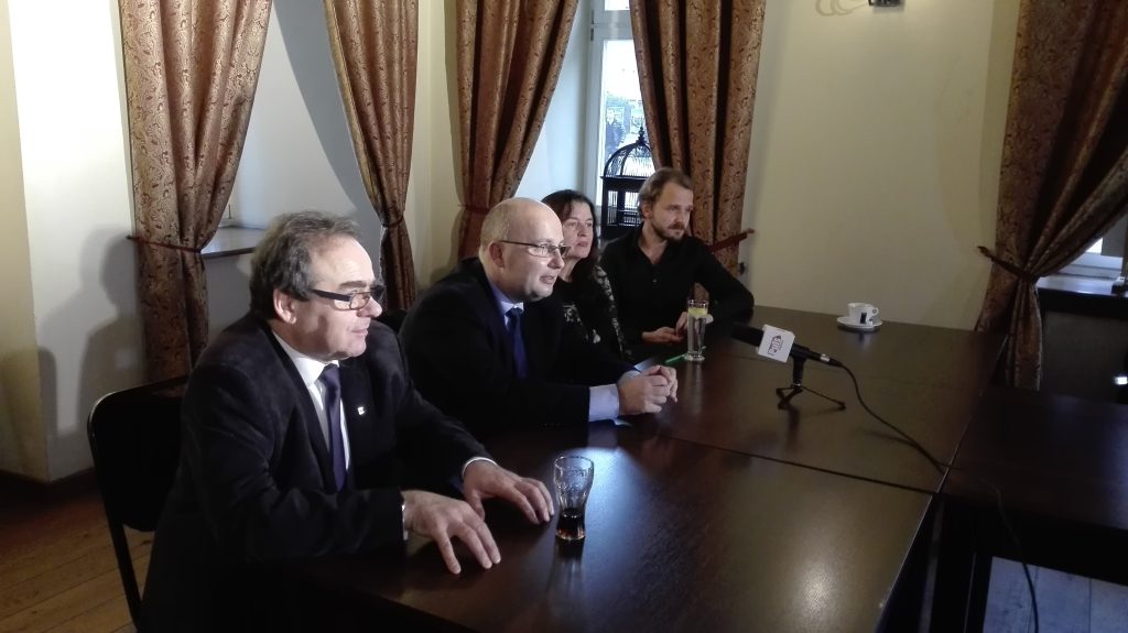 LEGNICA. Walczą o poparcie