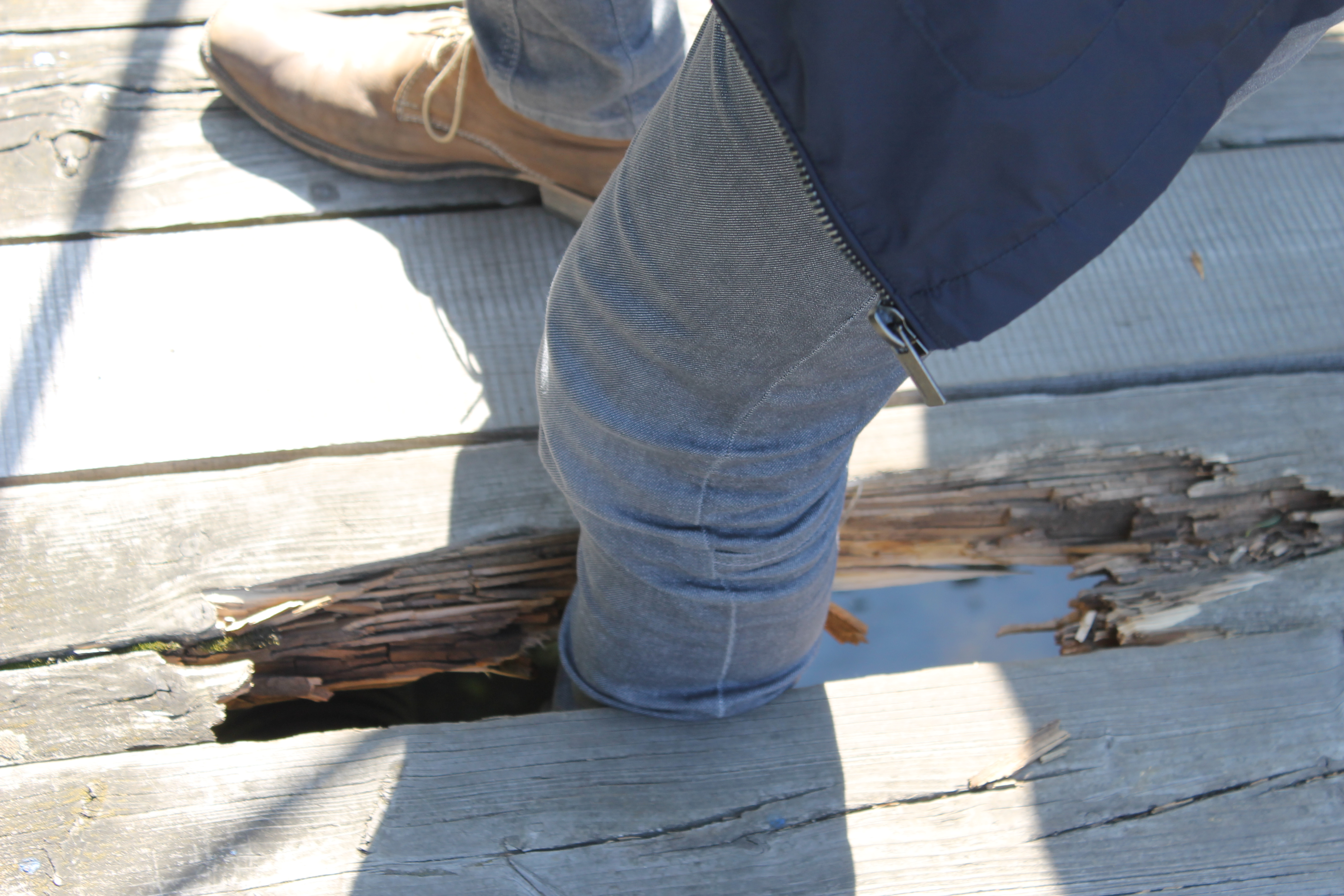 ZŁOTORYJA. Dziury w moście (WIDEO, FOTO)