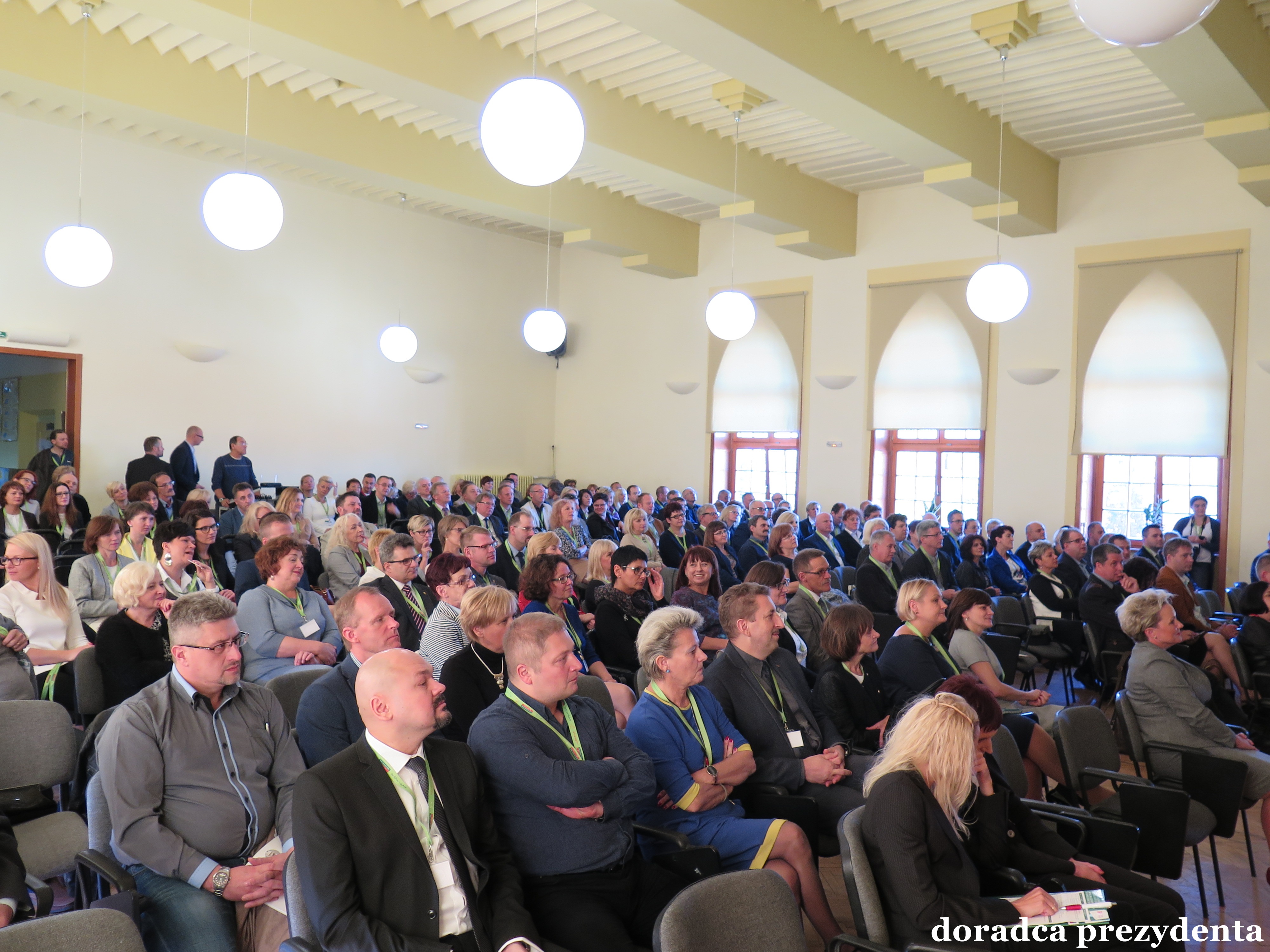 GŁOGÓW. Masz kartę, wejdziesz do szkoły