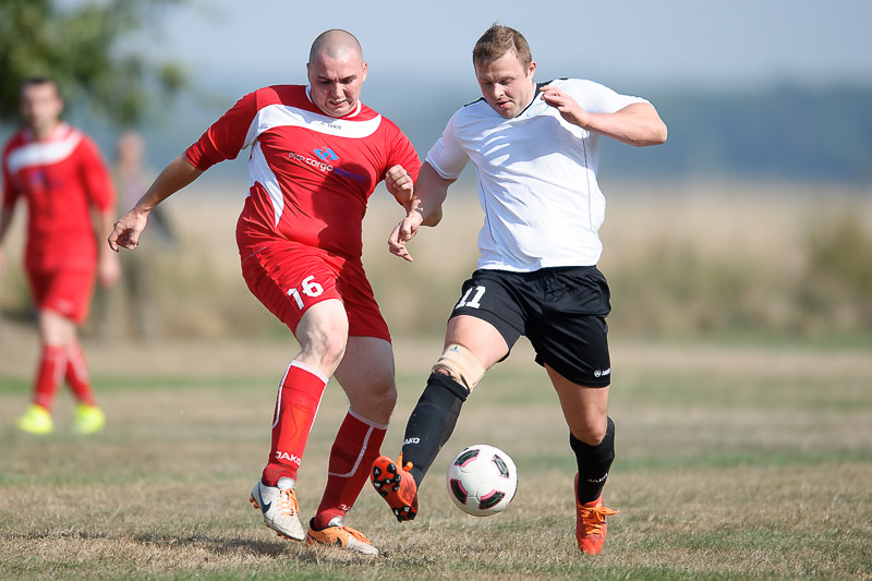 REGION. Spacerek Mewy, dwa mecze na szczycie