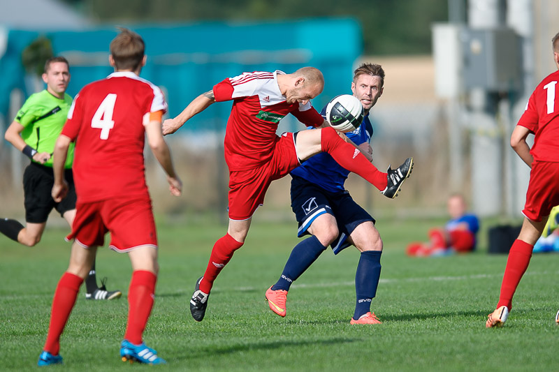 REGION. Wygrane Orkana i rezerw Chrobrego