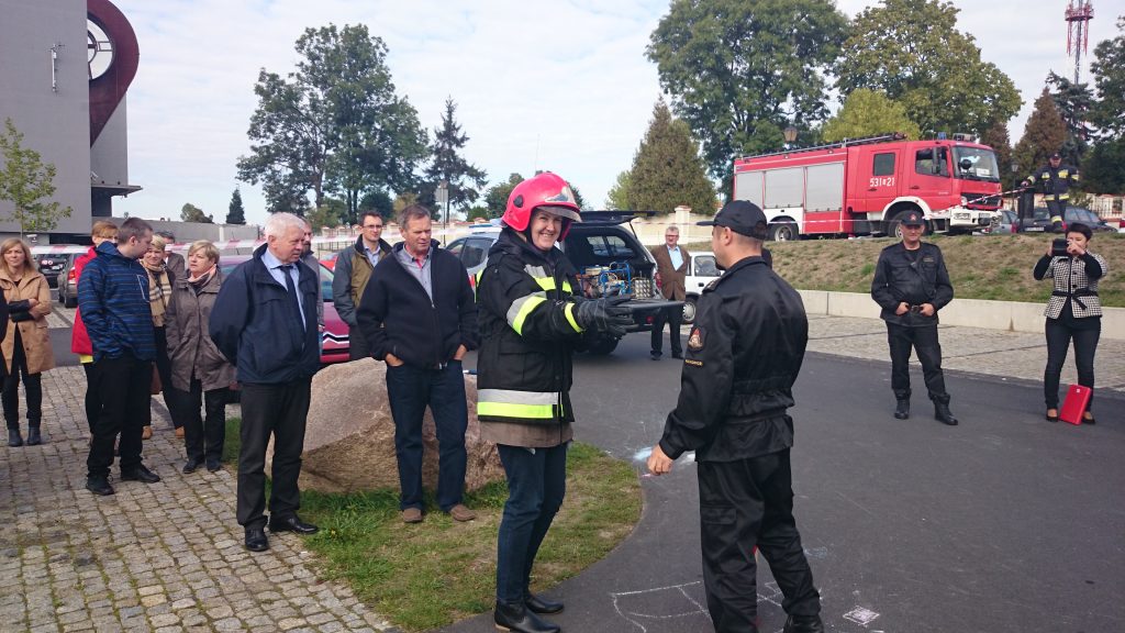 POLKOWICE. Alarm i ewakuacja w starostwie