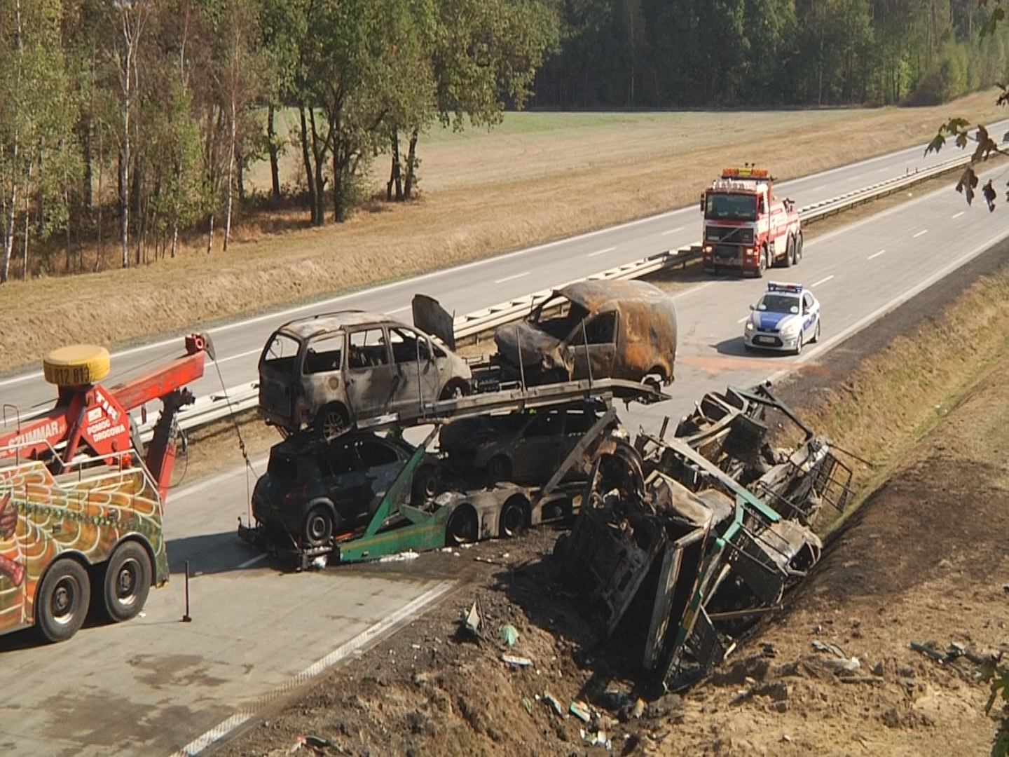 CHOJNÓW. Wypadek na A4. Trzy osoby ranne (WIDEO)