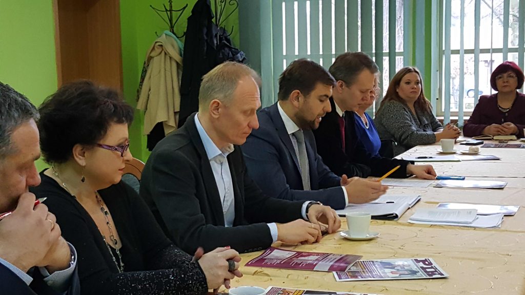 JAWOR. Jaki interes, taka nauka