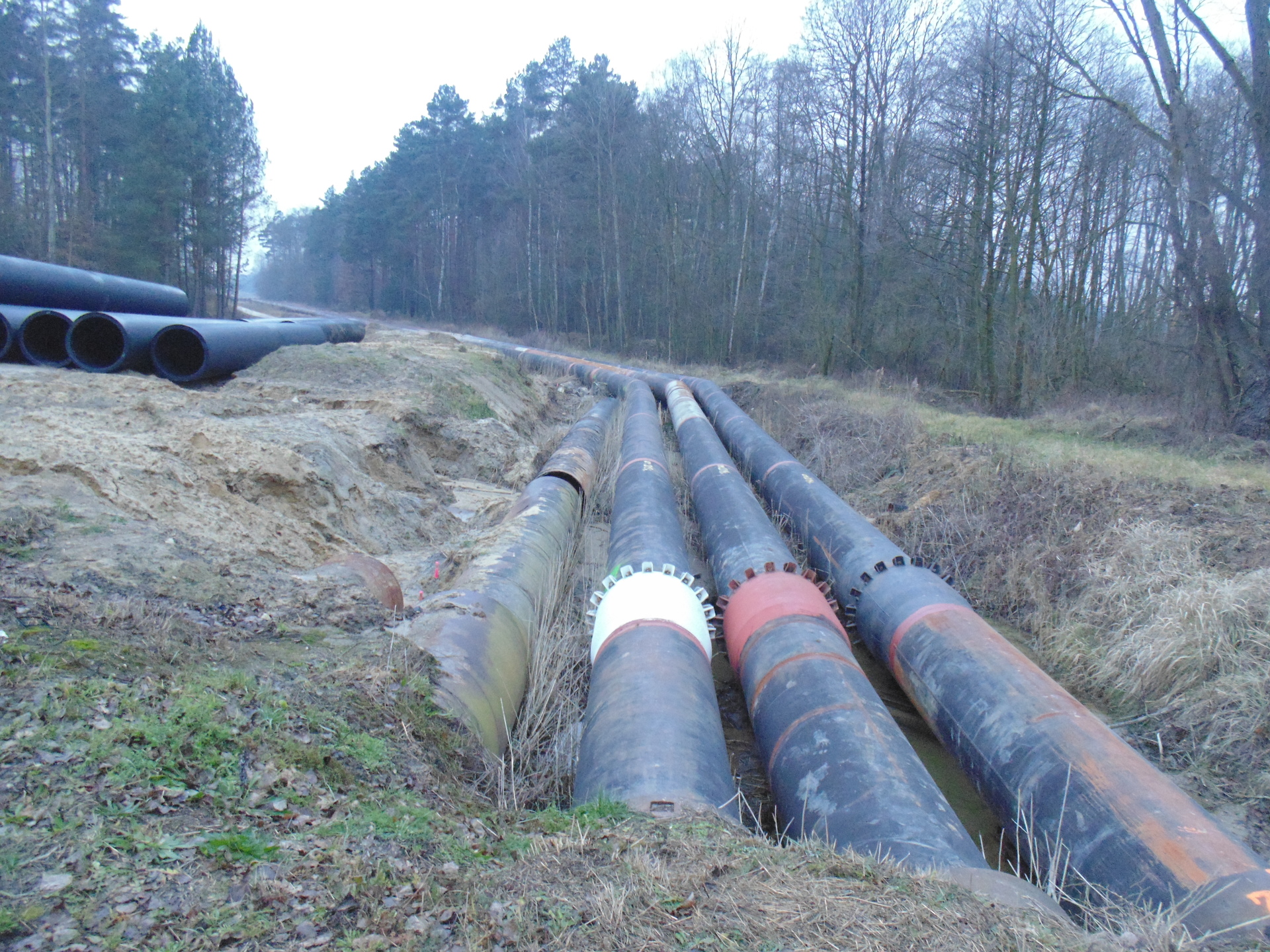 MĘCINKA. Żyją bez wodociągów i kanalizacji