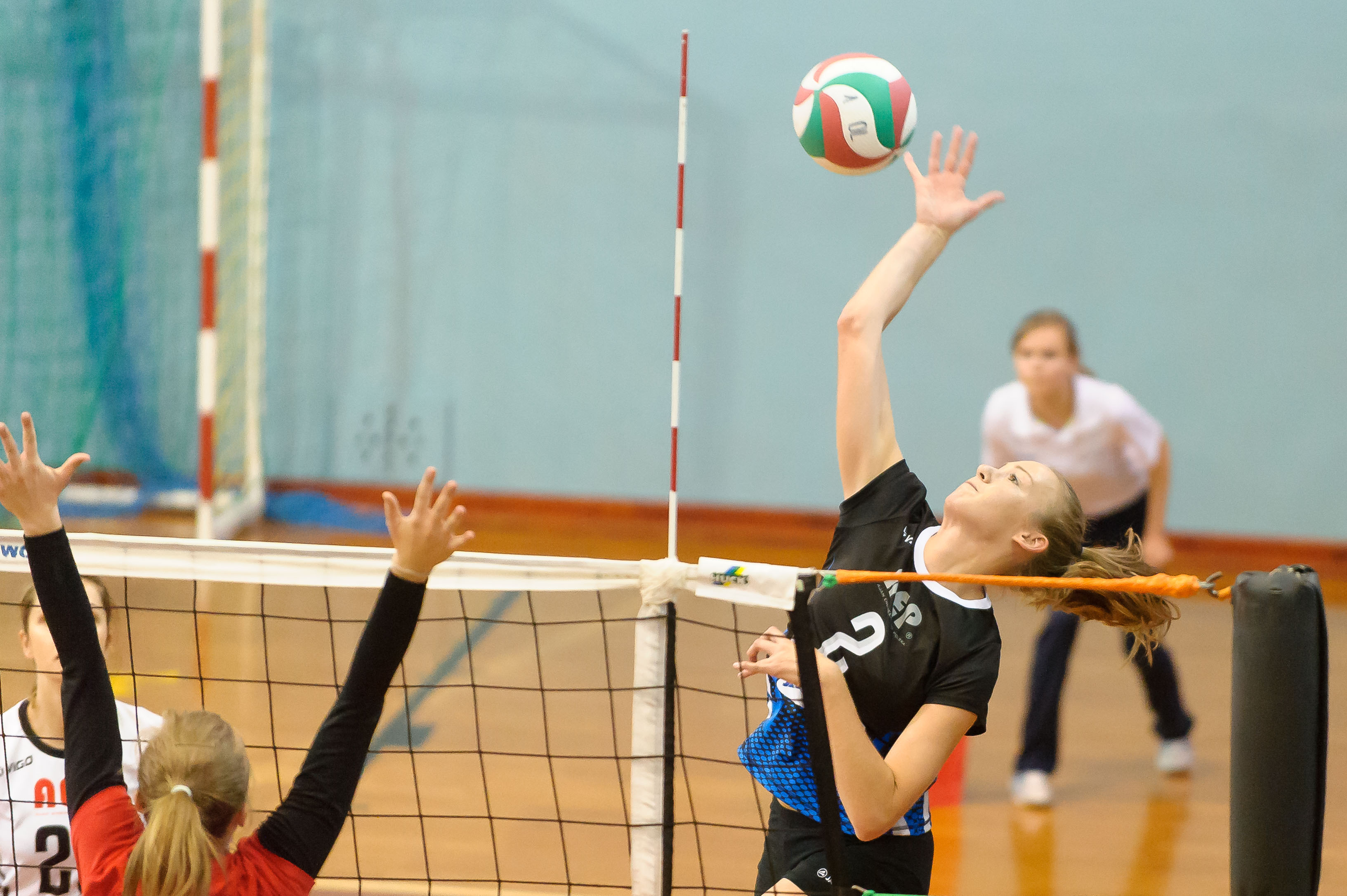 Szlagier w II lidze siatkarek