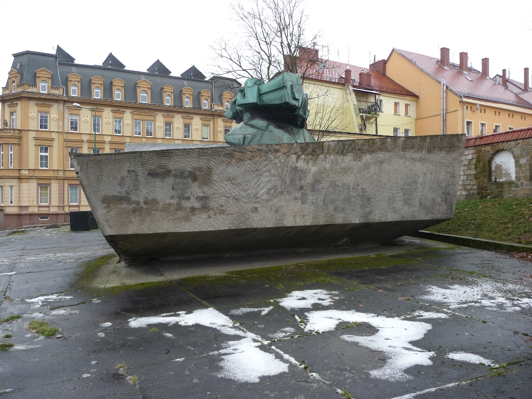 GŁOGÓW. W hołdzie żołnierzom podziemia (FOTO, WIDEO)