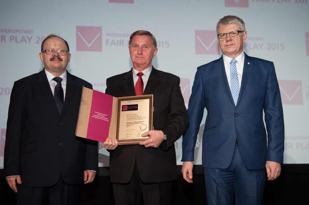 LEGNICA. Nagrody dla LPGK