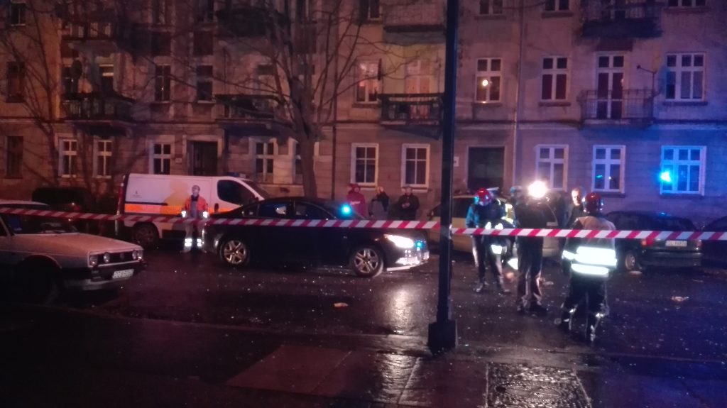 LEGNICA. Wybuch gazu, jedna osoba poparzona (FOTO, WIDEO)