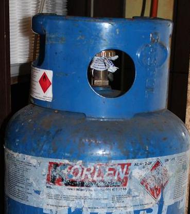 ZŁOTORYJA. Złodziej ulotnił się z gazem