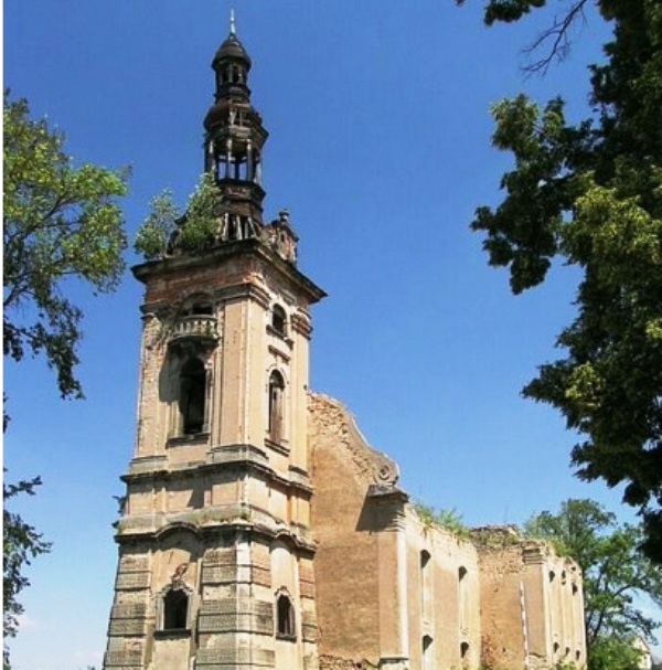 PIELGRZYMKA. Miedziowa fundacja sponsoruje remont wieży