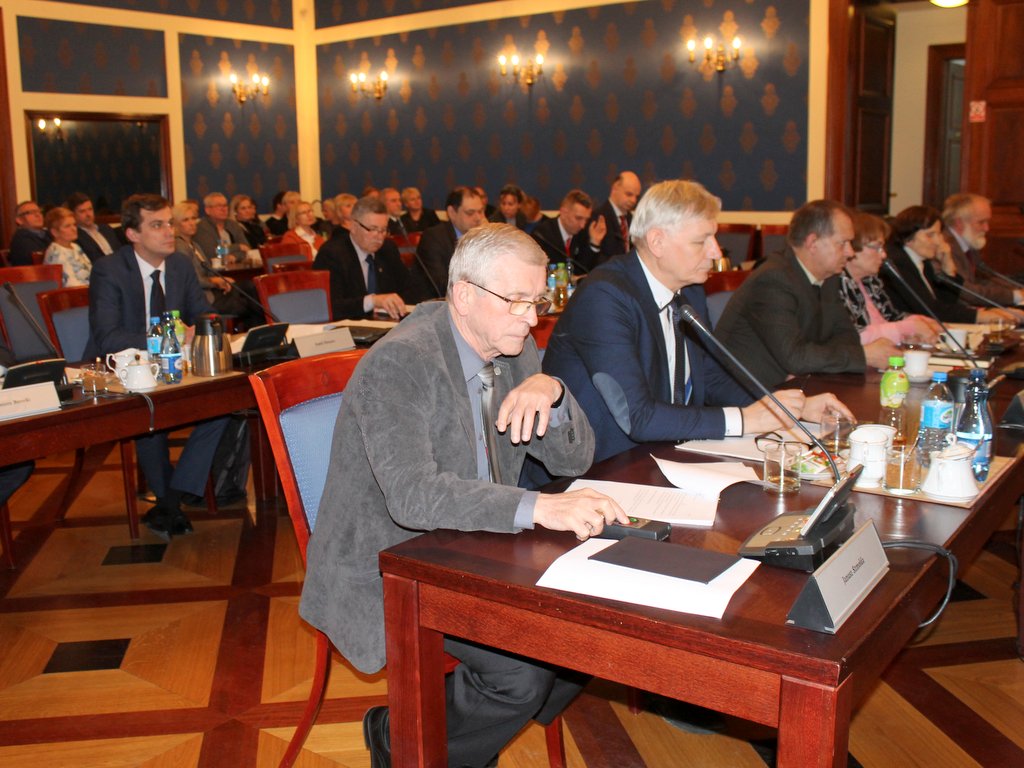 GŁOGÓW. Milion złotych na remonty