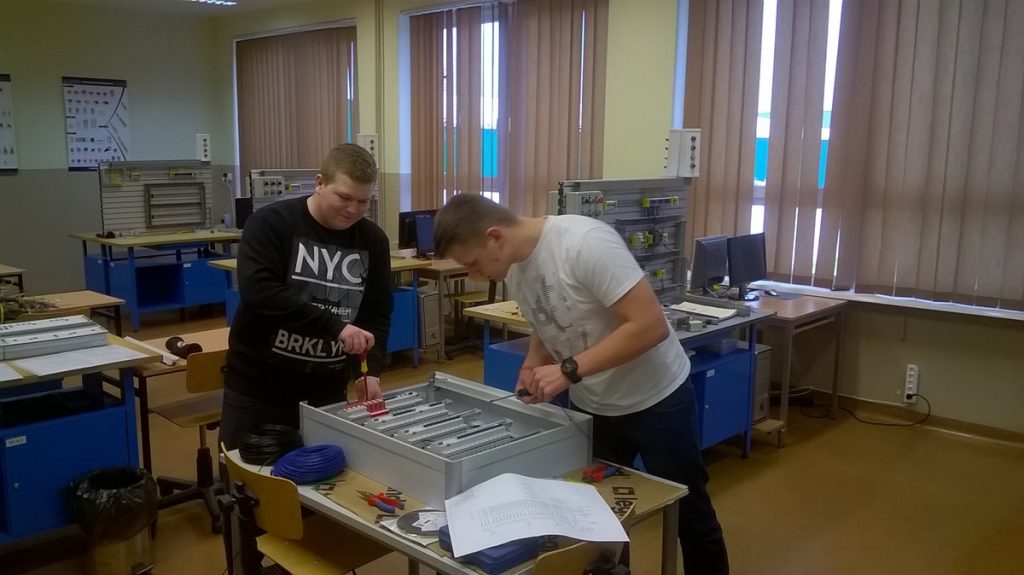 CHOCIANÓW. Najlepsi dostaną staż