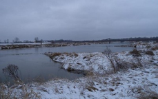 ŚCINAWA. Załamał się lód na rzece