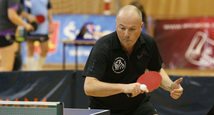 GŁOGÓW. Tenisowy mistrz w mundurze