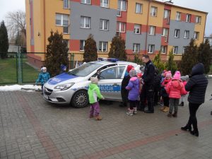polincjanci w szkole1