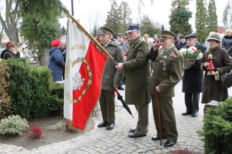 LUBIN. Oddali hołd bohaterskim żołnierzom (FOTO, WIDEO)