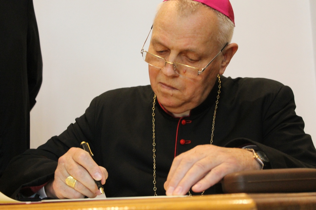 REGION/LEGNICA. Ruszają wybory do rad parafialnych (WIDEO)