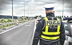 ZŁOTORYJA. Mandaty dla pieszych i kierowców