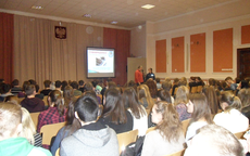 ZŁOTORYJA. Policja w szkole