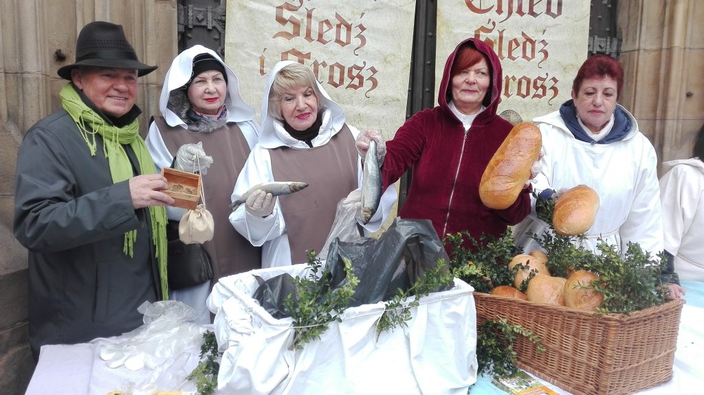 LEGNICA. Tradycji stało się zadość (FOTO)