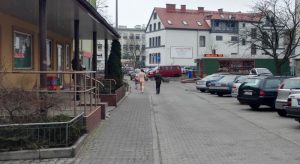 Nagi mężczyzna 3