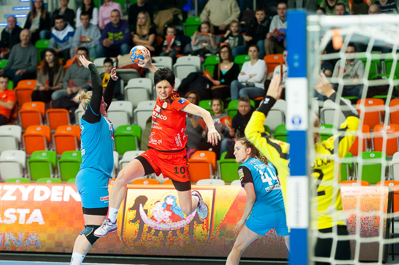 LUBIN. Ruch rozbity (FOTO, WIDEO)