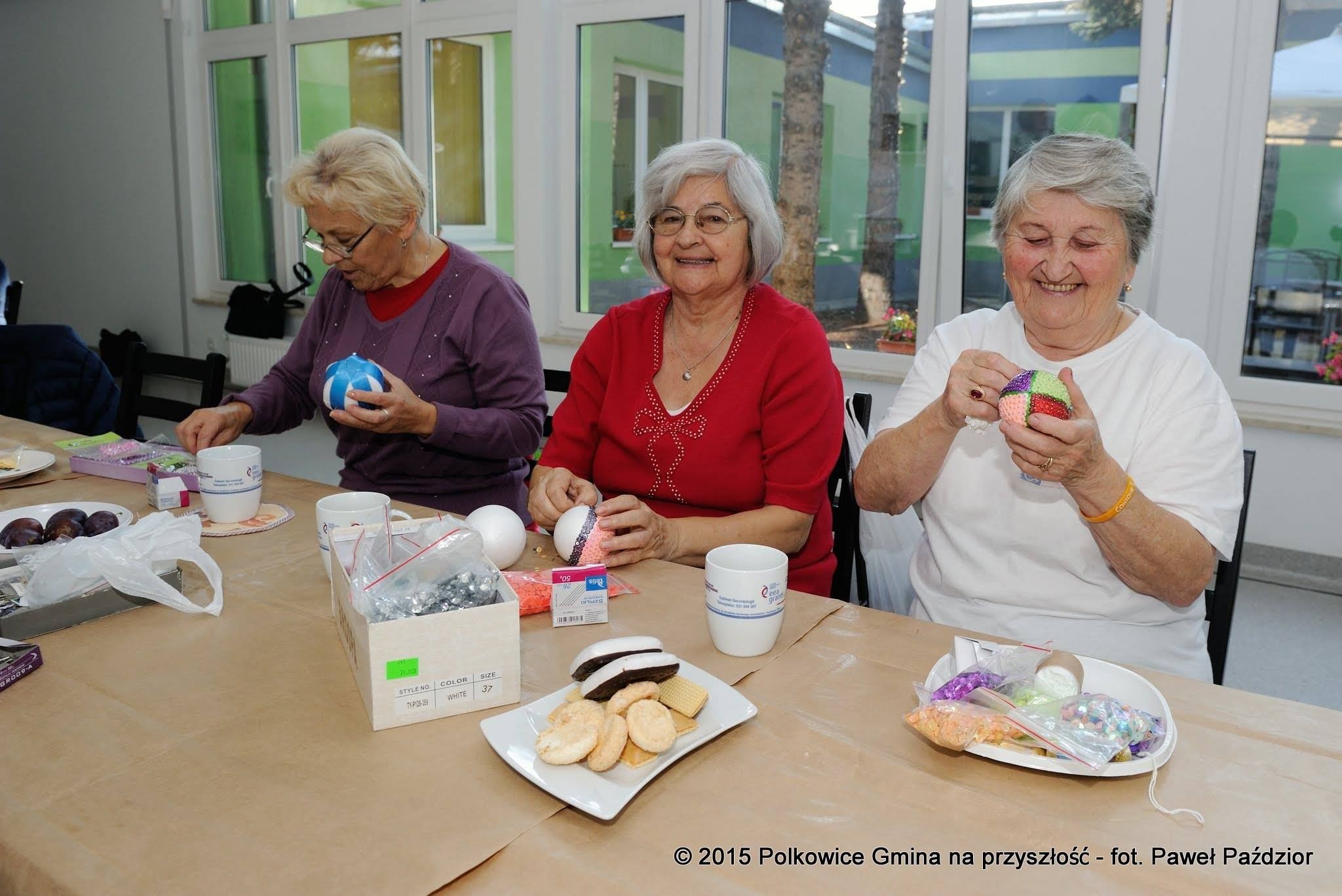 ZŁOTORYJA. Policjantka u seniorów