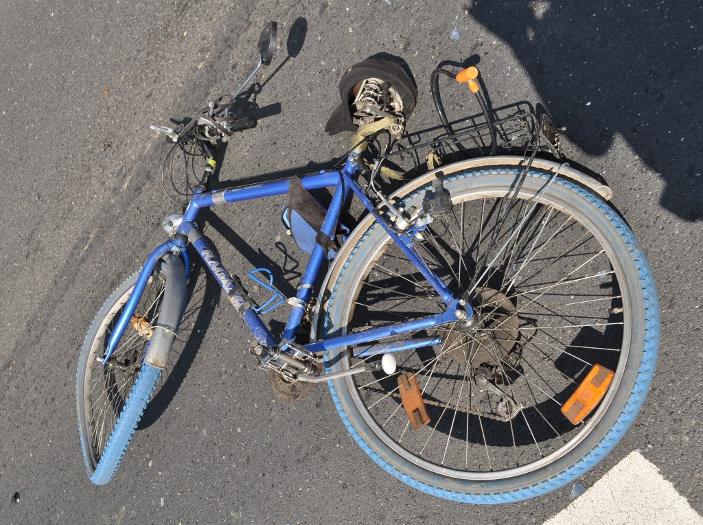 LEGNICA. Rowerzysta trafił do szpitala