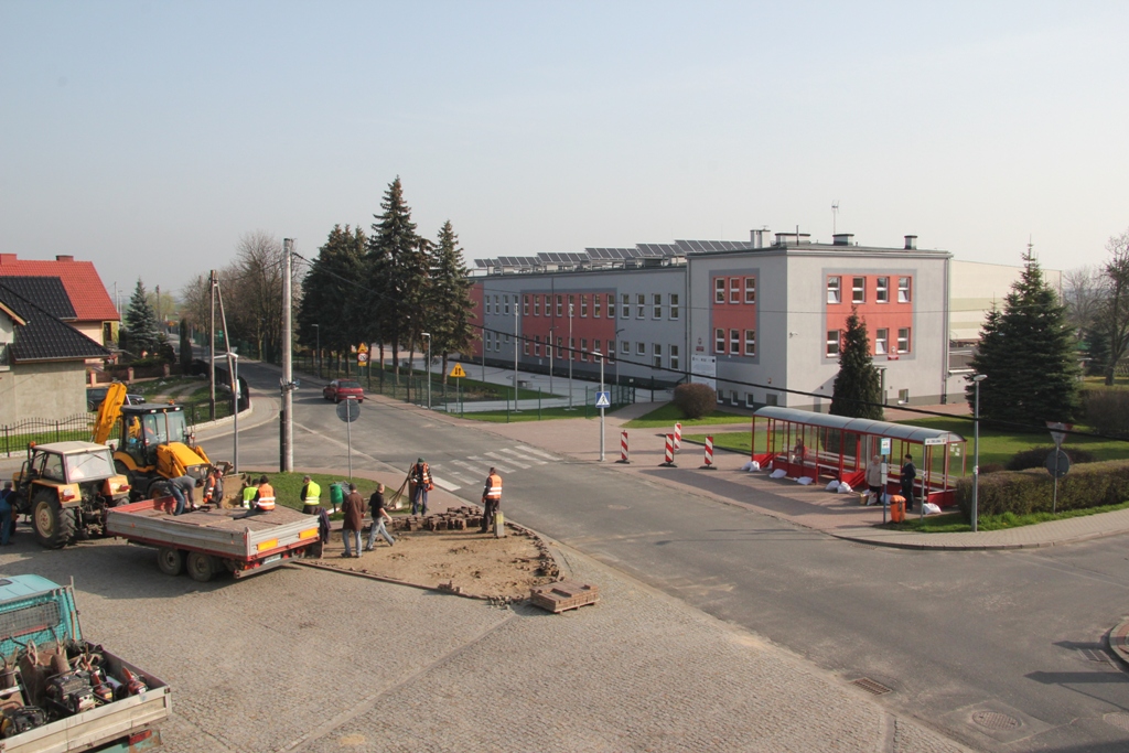 GRĘBOCICE. Roboty ruszyły w całej gminie