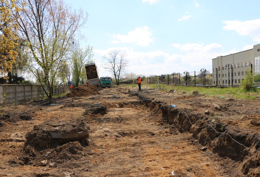 LEGNICA. Powstaje doraźna przeprawa