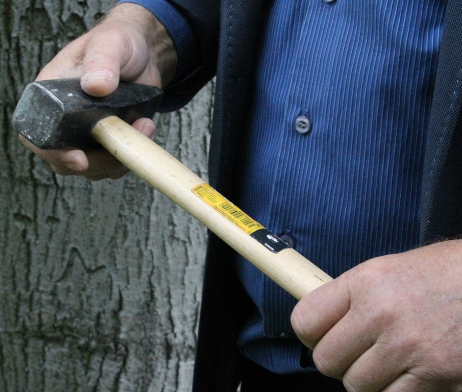 LEGNICA. Z młotkiem po etat (WIDEO)