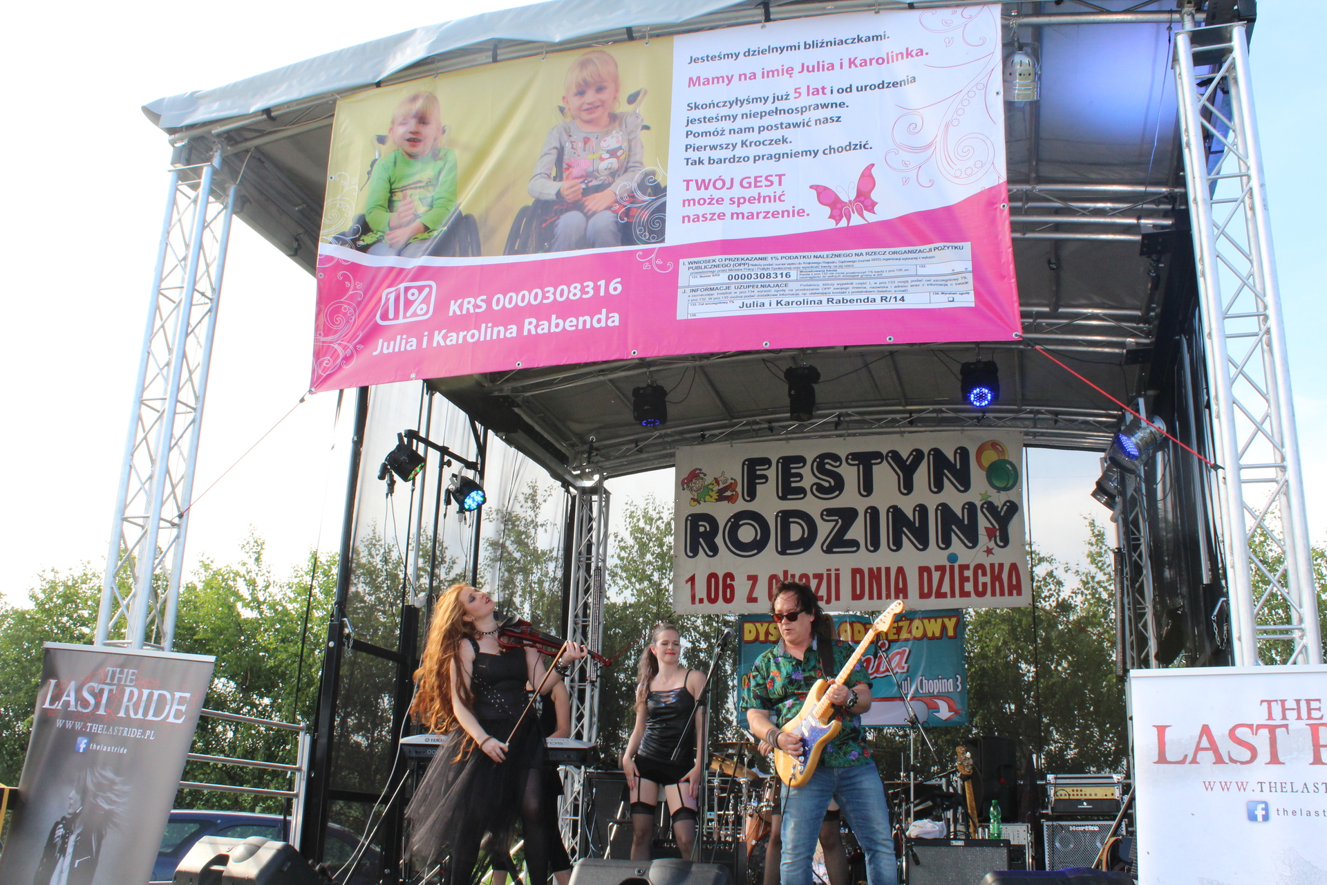 GMINA JERZMANOWA. Zagrali dla Karoliny i Julii (FOTO, WIDEO)