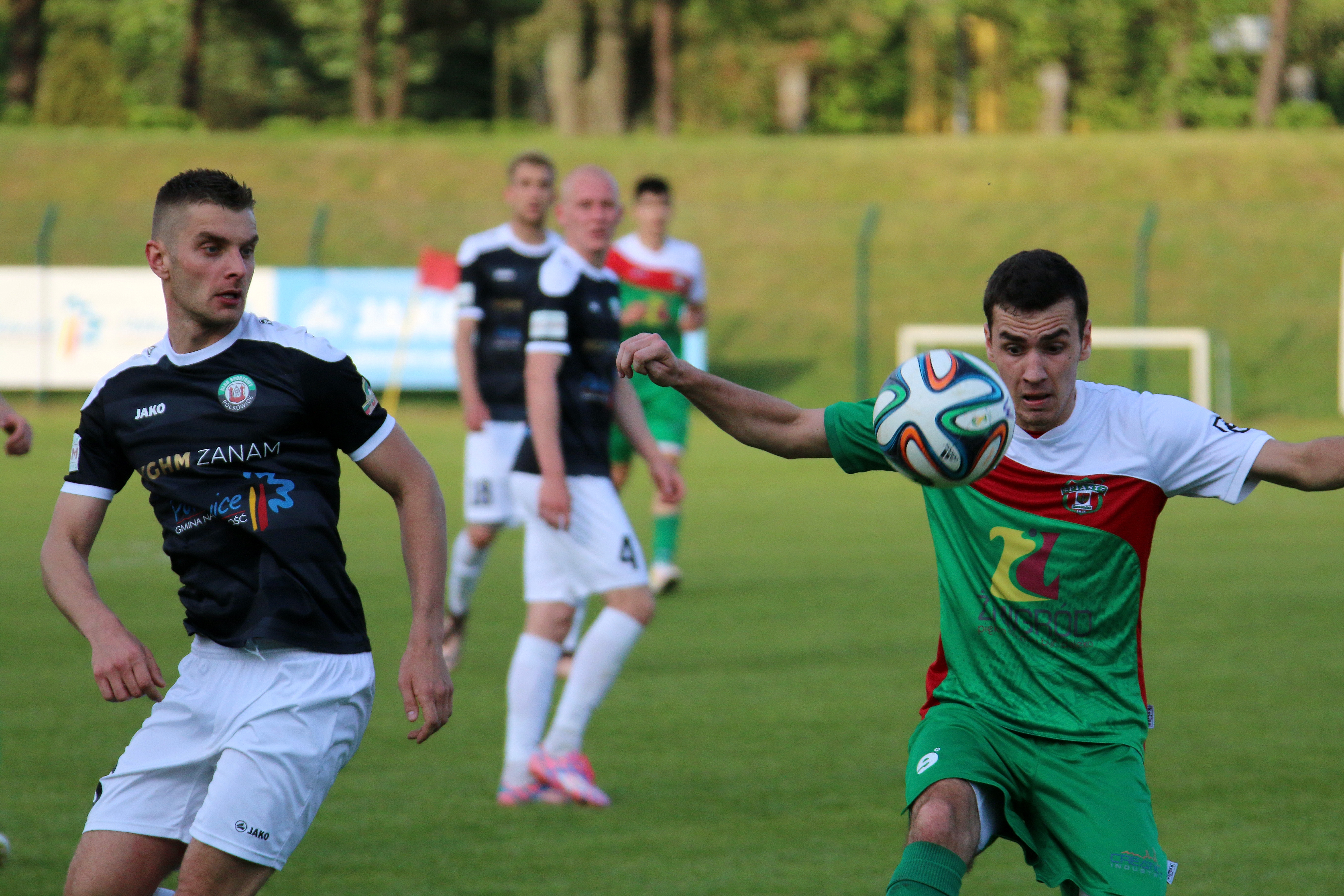 POLKOWICE. Podzielili się punktami