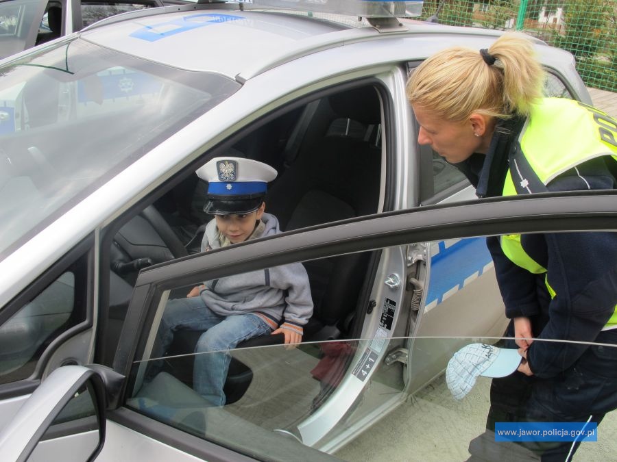 PASZOWICE. Mundurowi promowali swój zawód