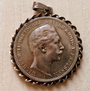 LEGNICA. Syn złodziej, matka paserka (WIDEO)