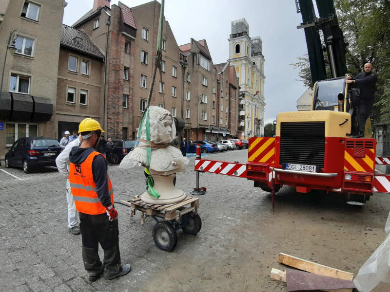 MĘCINKA. Teatralne wakacje