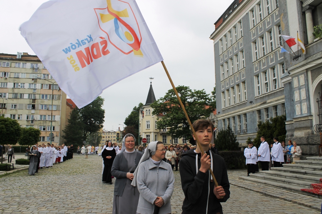 LEGNICA. Według prezydenta uchwała jest zbędna (WIDEO)