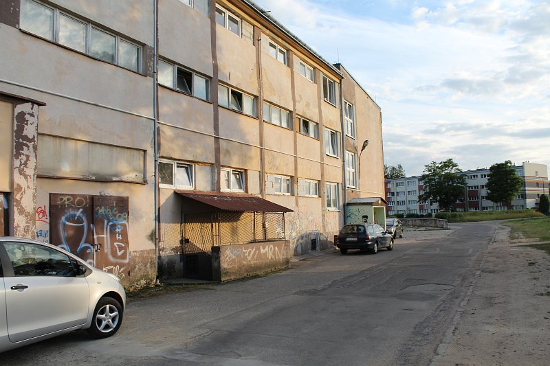 LUBIN. Akrobaci ożywili stary budynek