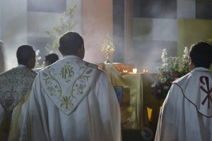 Ksiądz kościół diecezja
