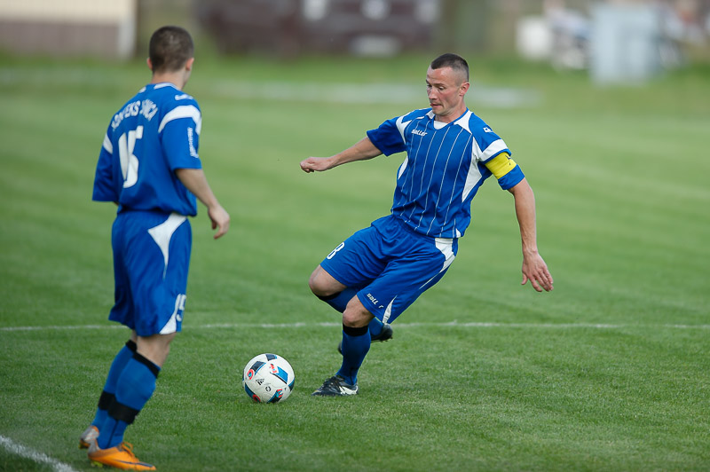 REGION. Popecki wyciągnie zawodników z Konfeksu?