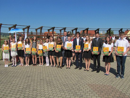 MĘCINKA. Wyróżnieni przez wójta wrócili ze spływu