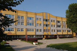 JAWOR. Wykorzystał swoją siostrę