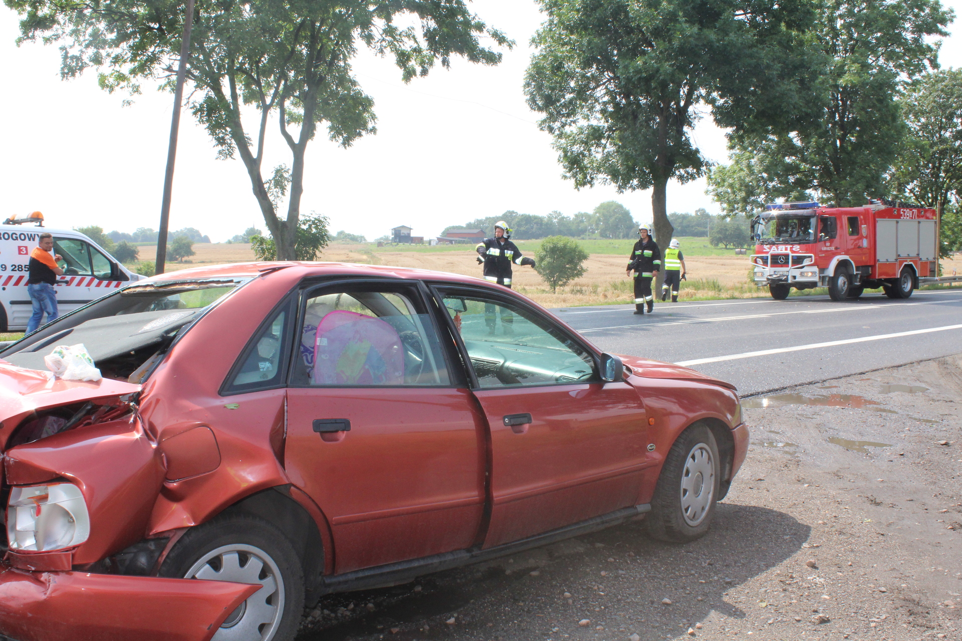 GAWORZYCE. Bus zderzył się z audi, są ranni (FOTO, WIDEO)
