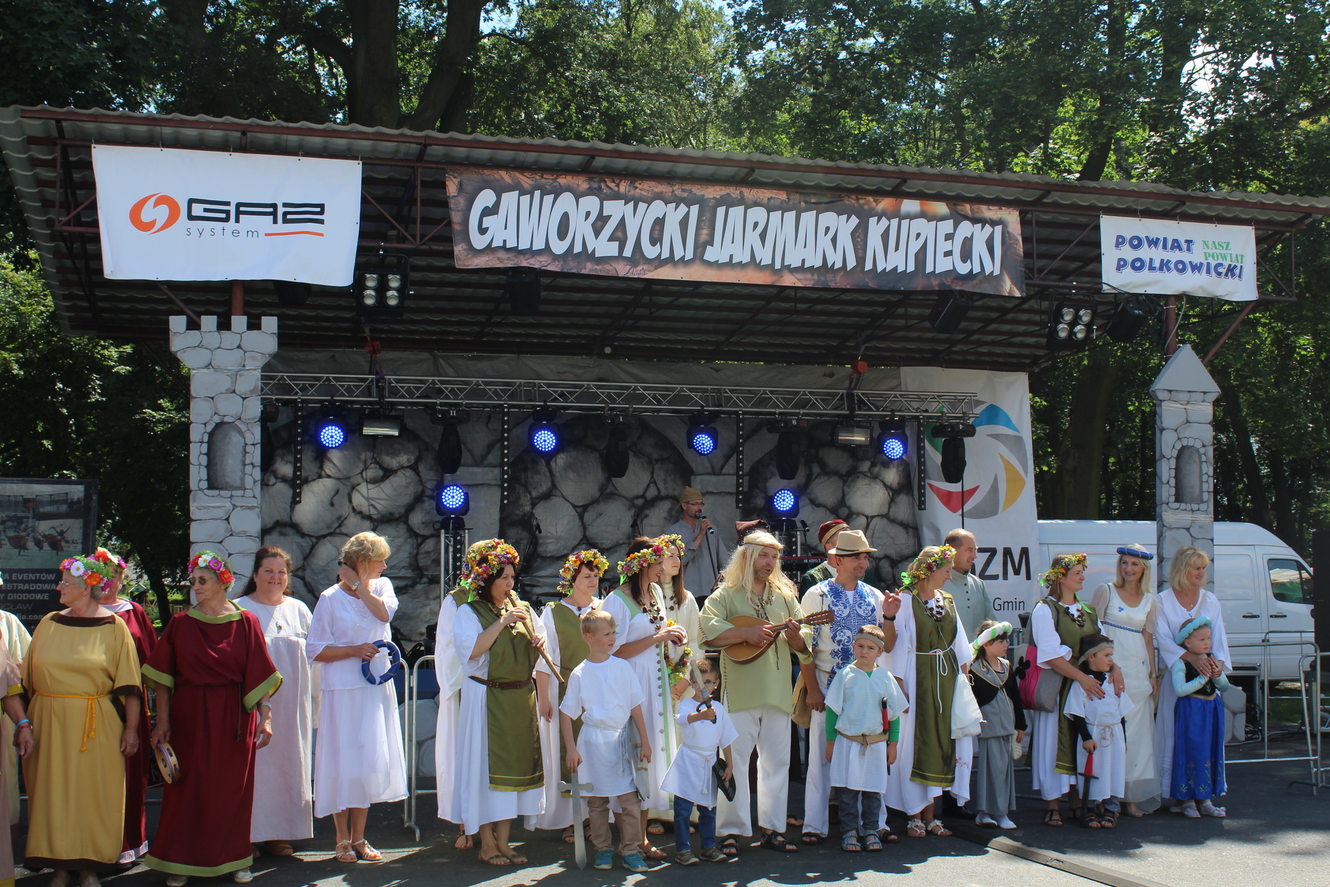 GAWORZYCE. Na jarmarku ochrzcili wójta (WIDEO, FOTO)