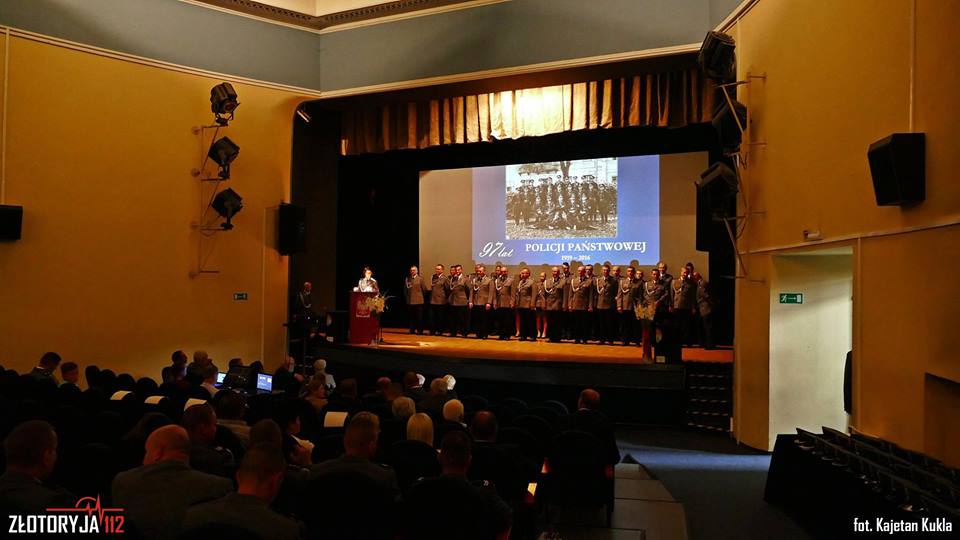 ZŁOTORYJA. Policjanci świętowali